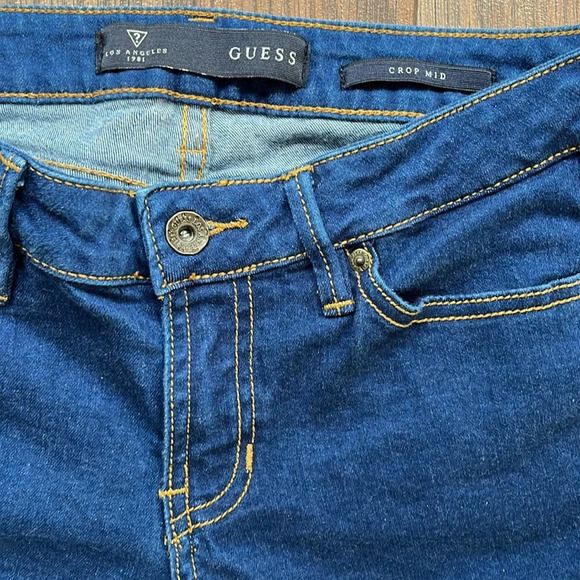 GUESS Crop Mid jeans size 27 - Picture 3 of 9